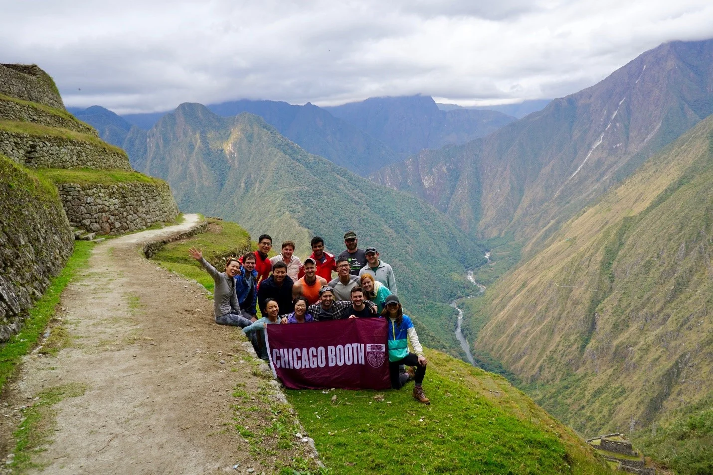 One of the countless group photos in front of the beautiful landscapes of Peru