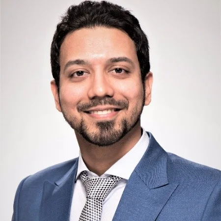 Nakul Gupta Headshot.jpg