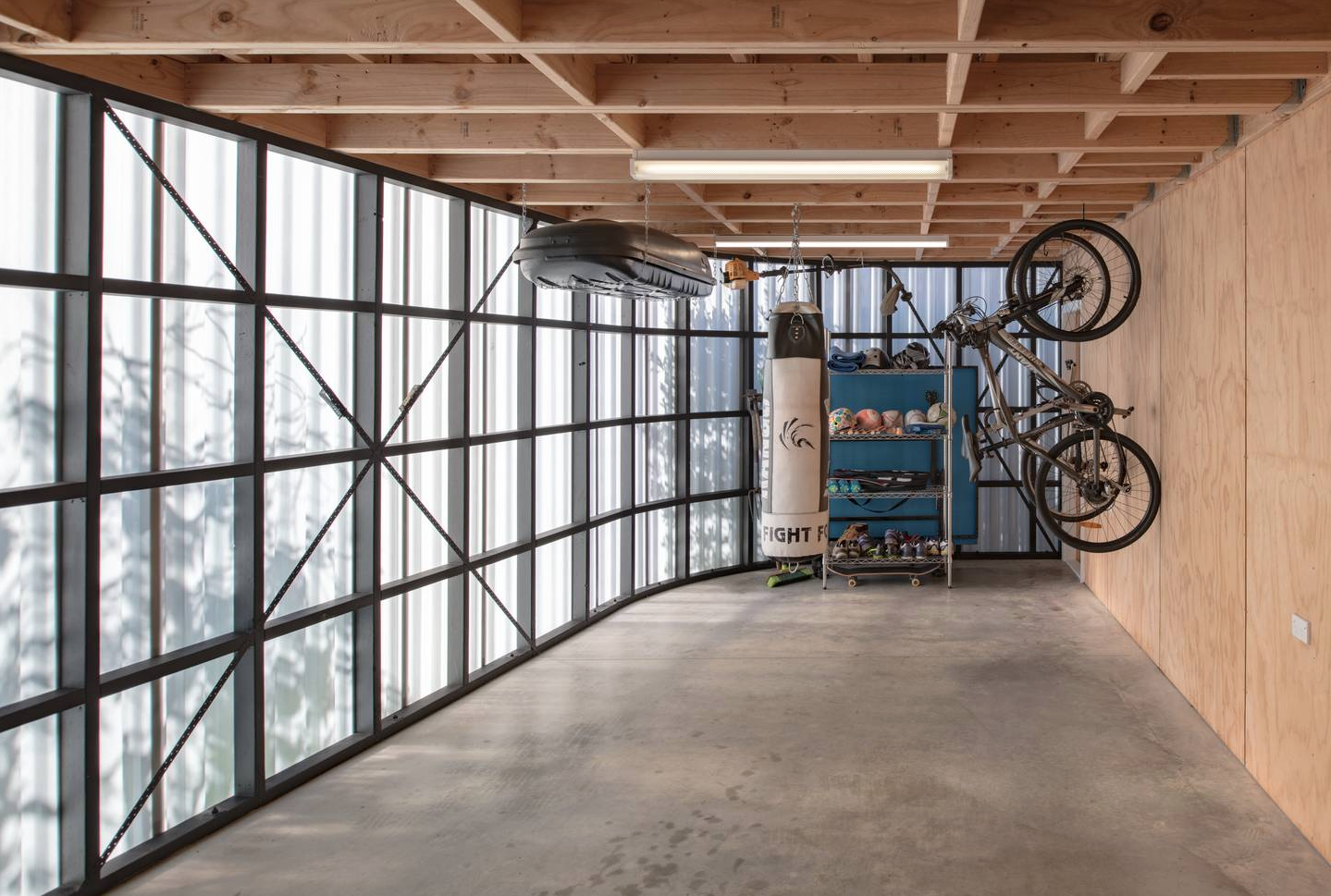 Moa Interior Garage.png