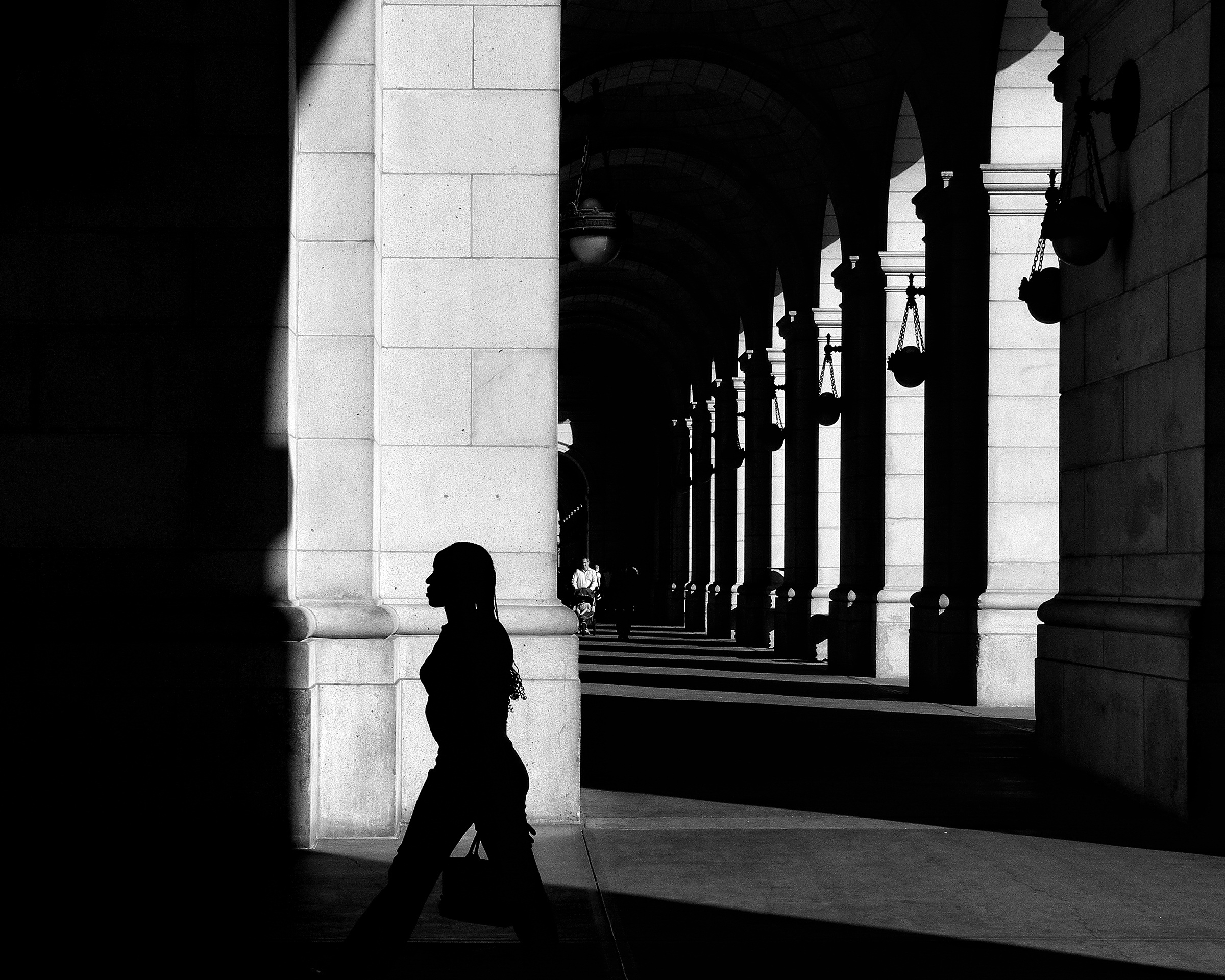 Evening at Union Station. Washington DC. October 2010. © Zun Lee