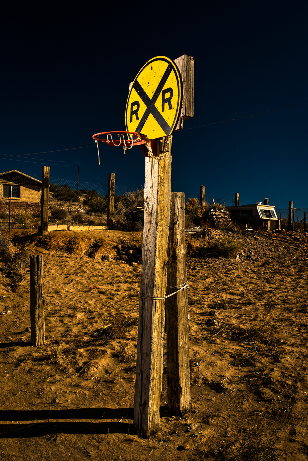  Railroad crossing sign as a backboard in New Mexico&nbsp;© Rob Hammer 