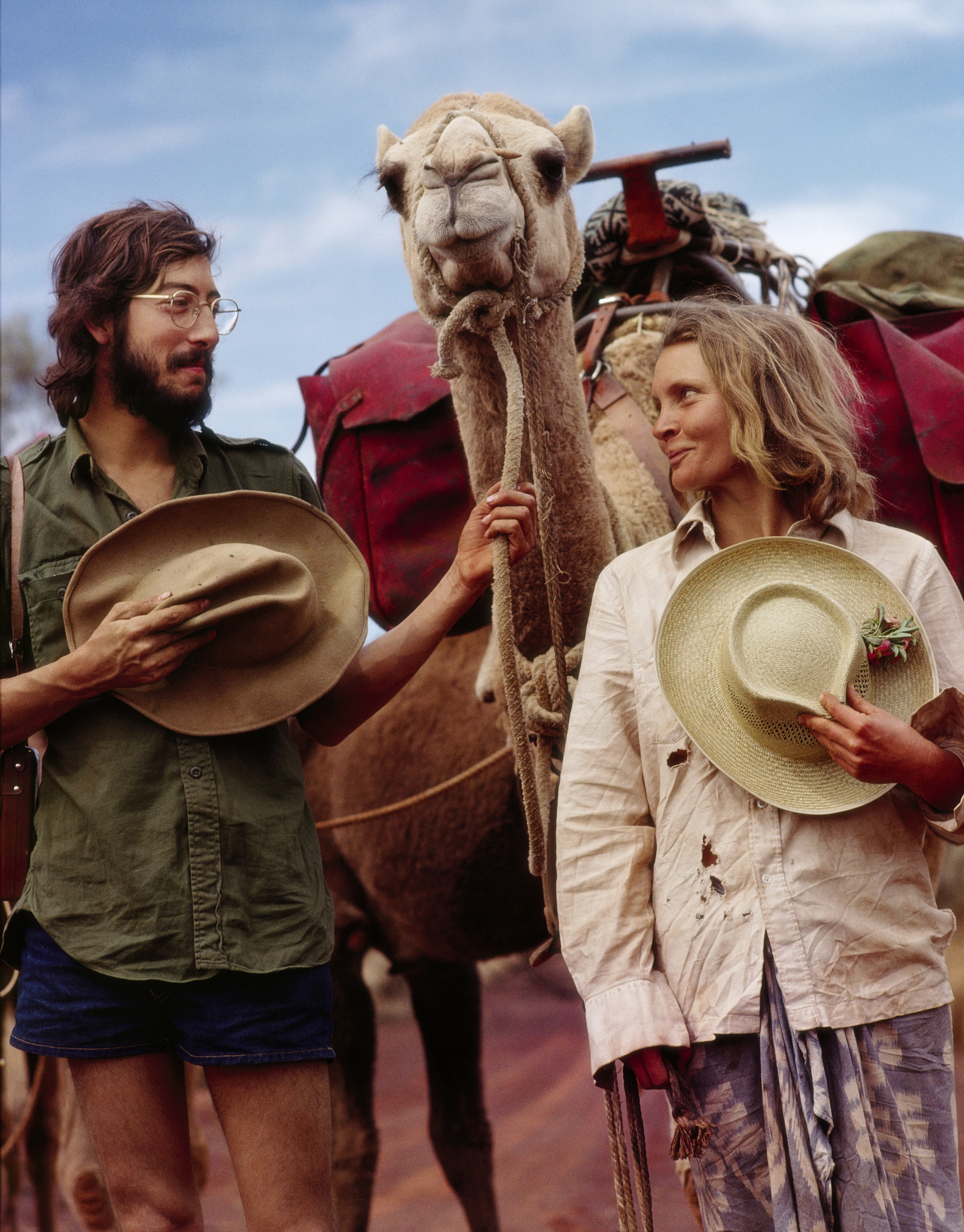 Rick Smolan and Robyn Davidson. © Toly Sawenko