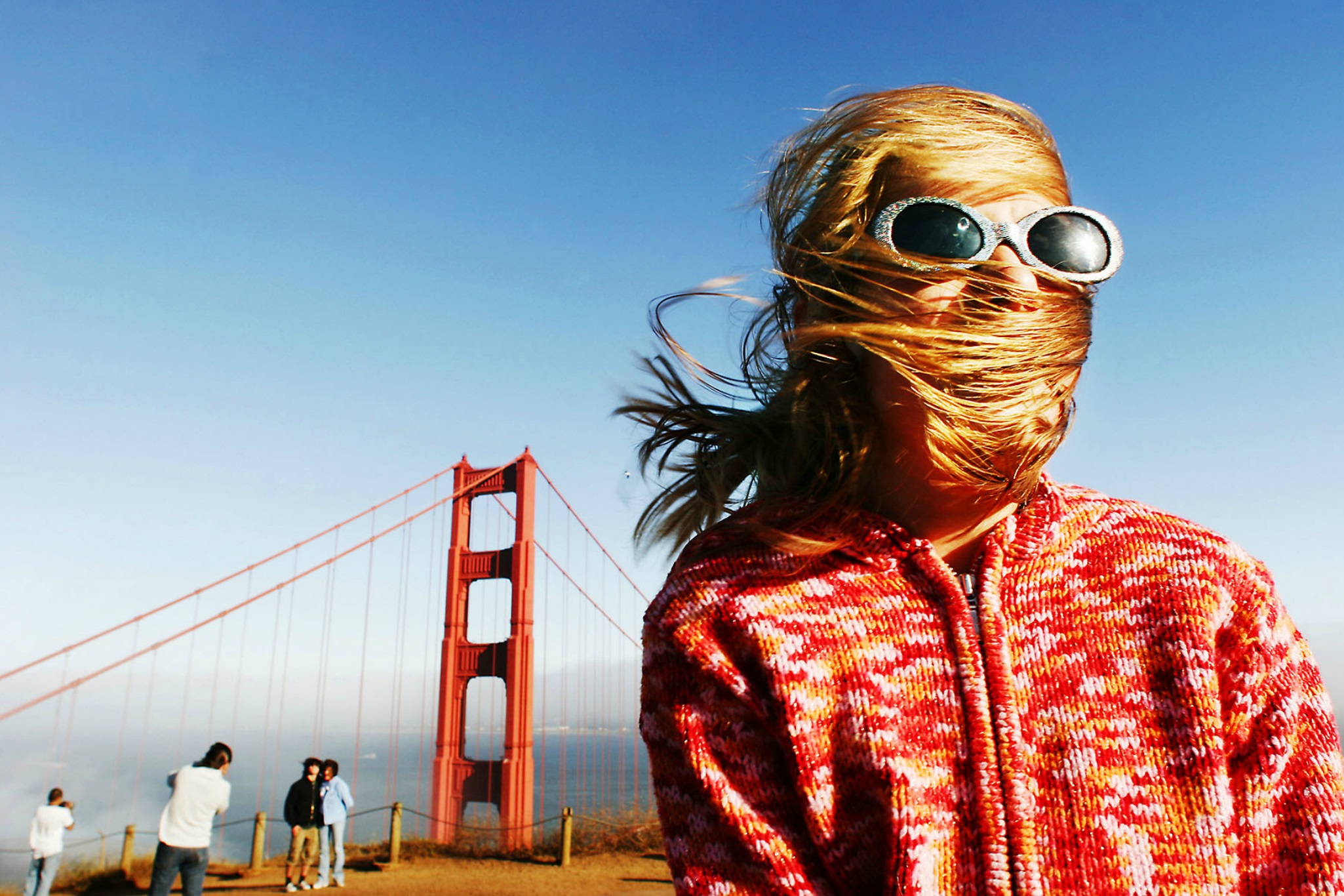 Rose on a windy day at the Golden Gate Bridge. © Mark Peterson/ ReduxPictures