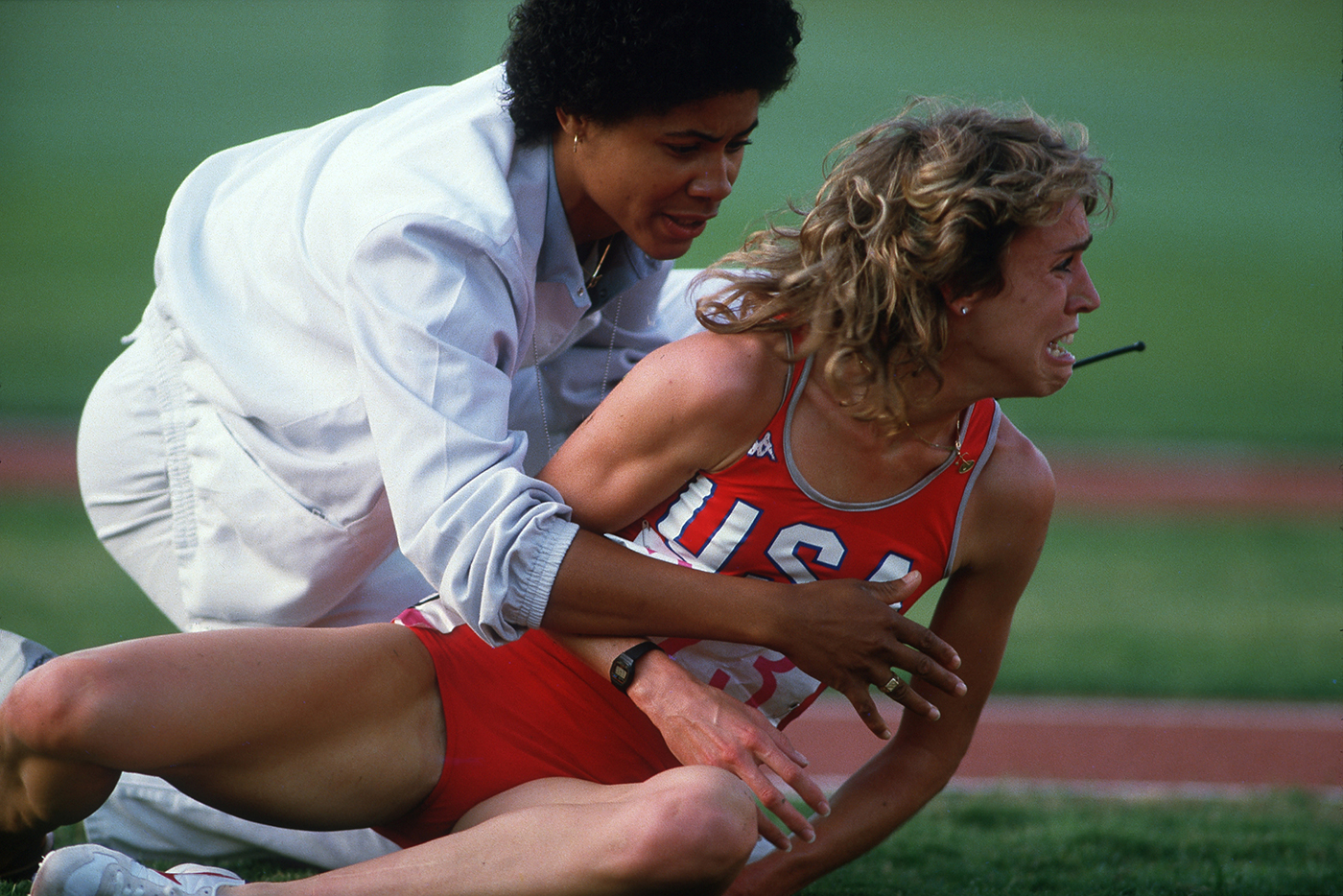 THE picture of the 1984 Olympics in Los Angeles: Mary Decker falls during the finals of the 3,000 meters. © 2015 David Burnett/Contact Press Images