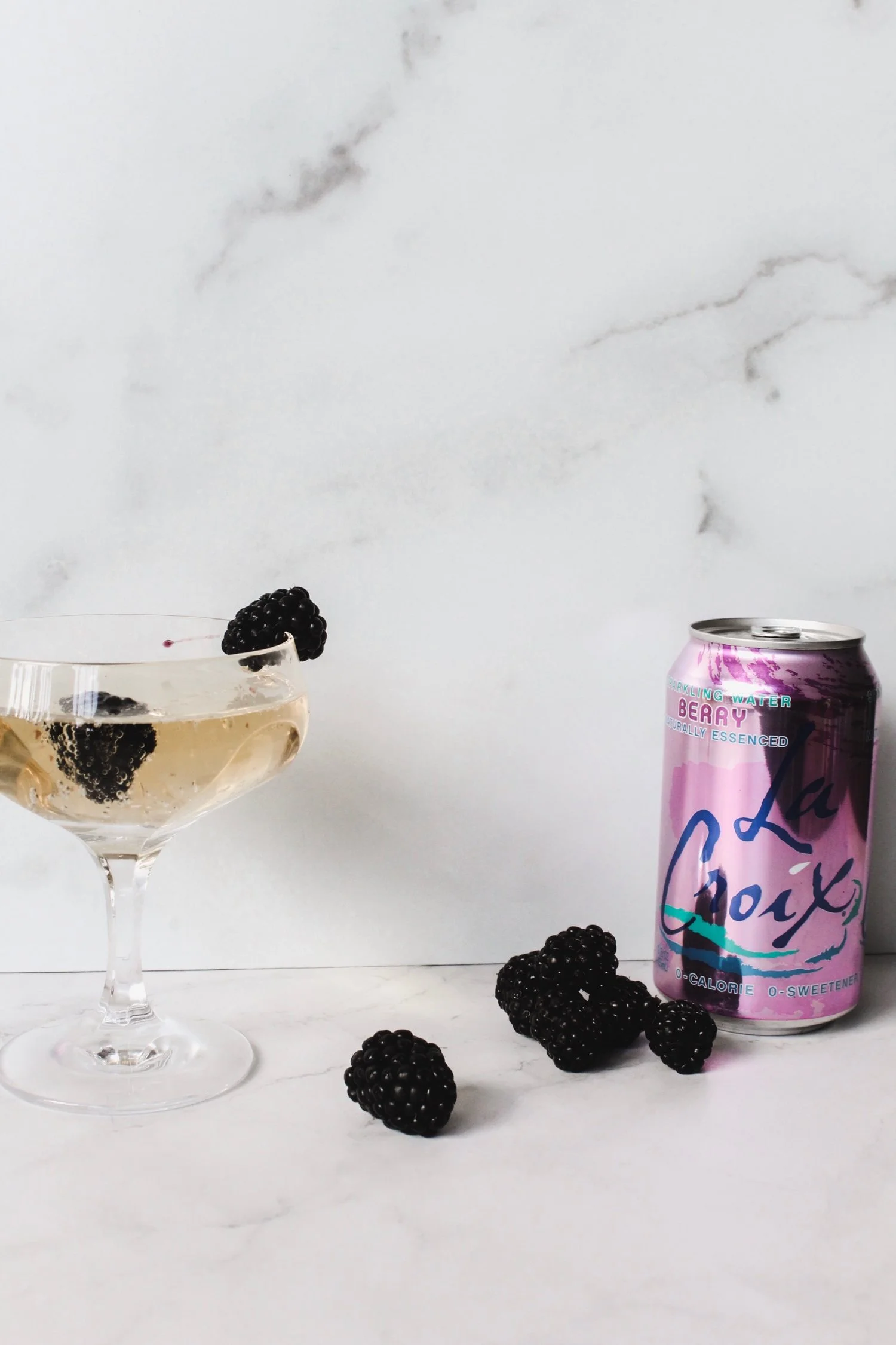 Easy summer cocktails with la croix