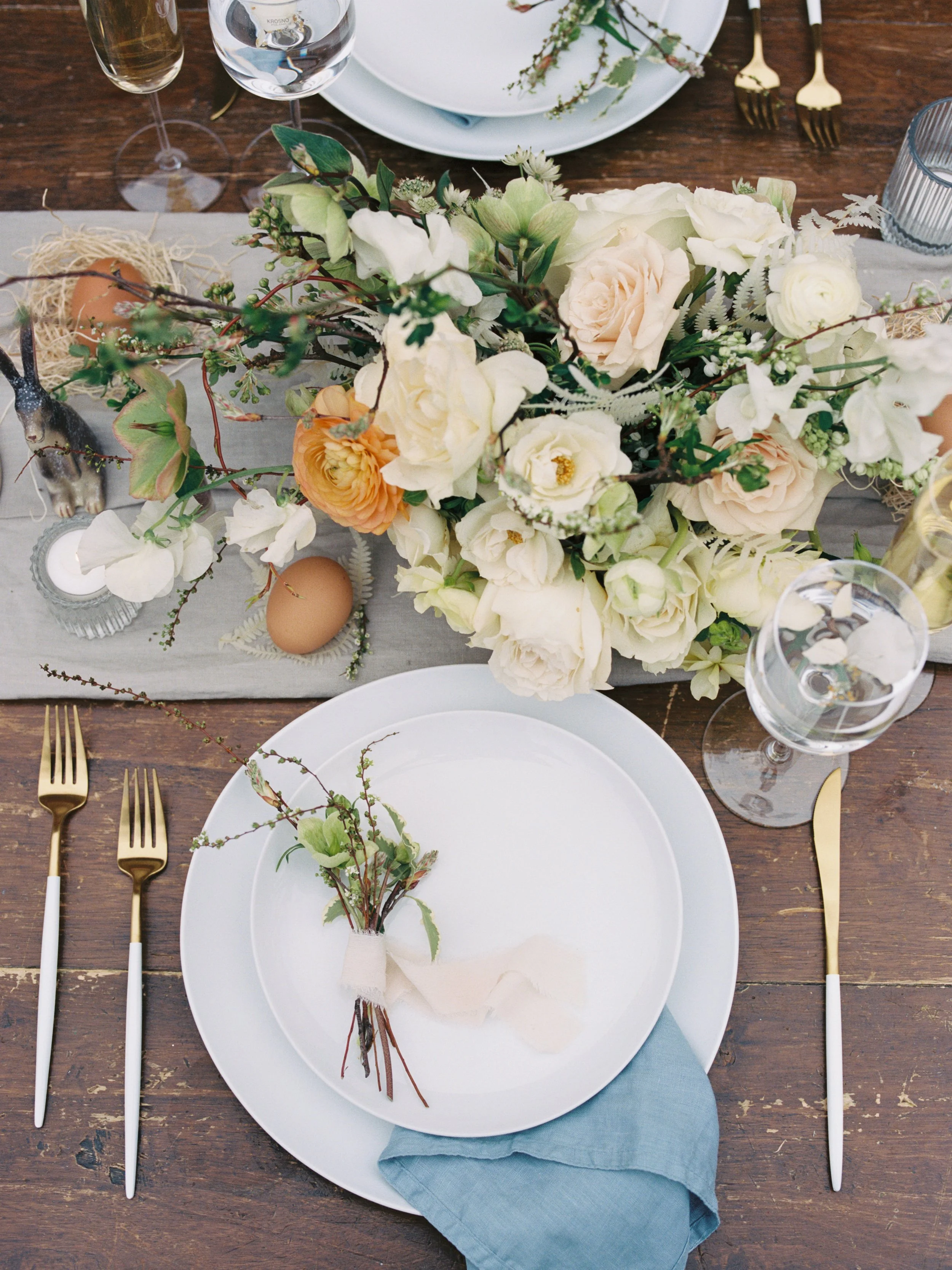 Spring Tablescape Decor