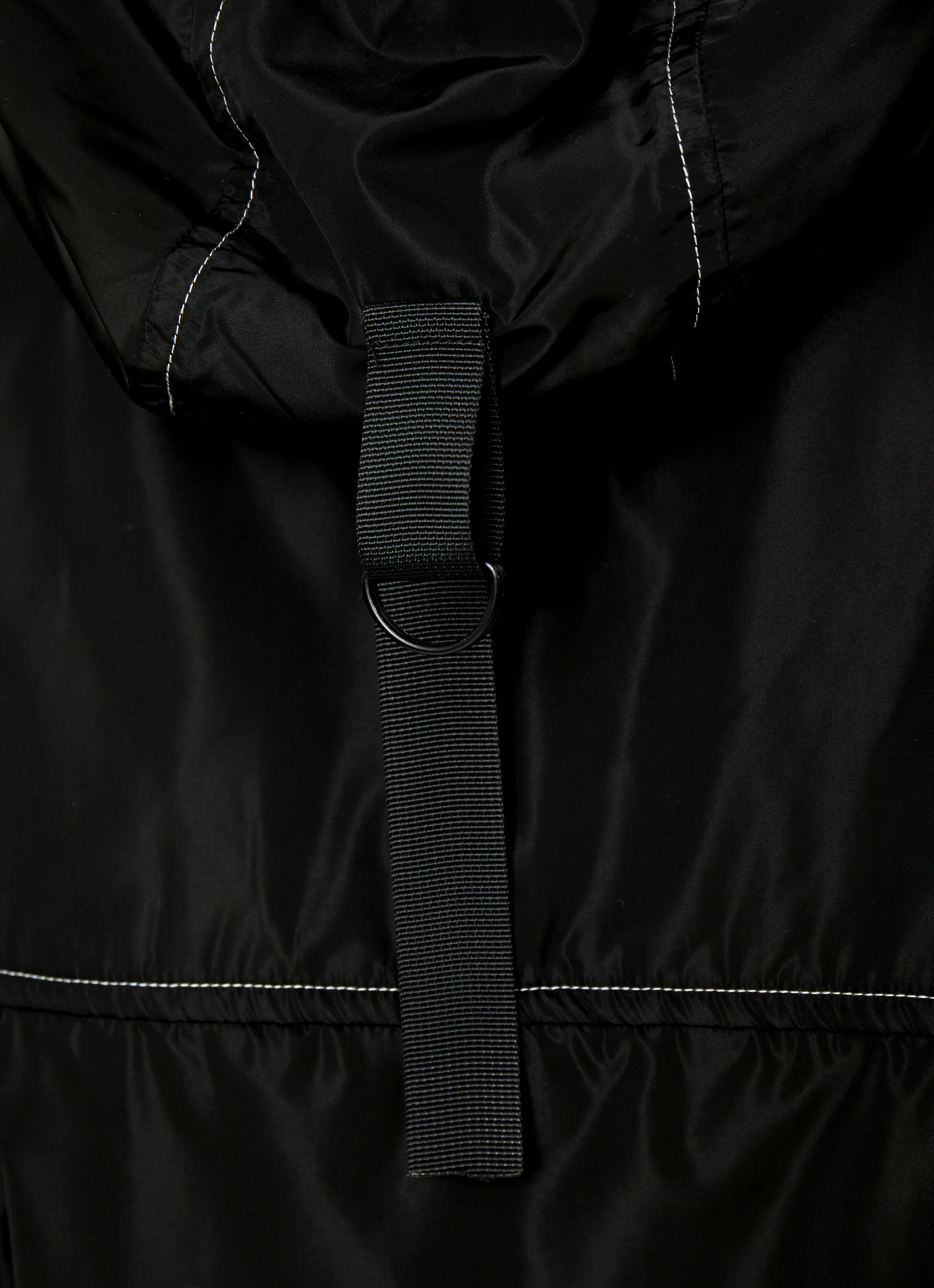 WINDBREAKER_1_5.jpg