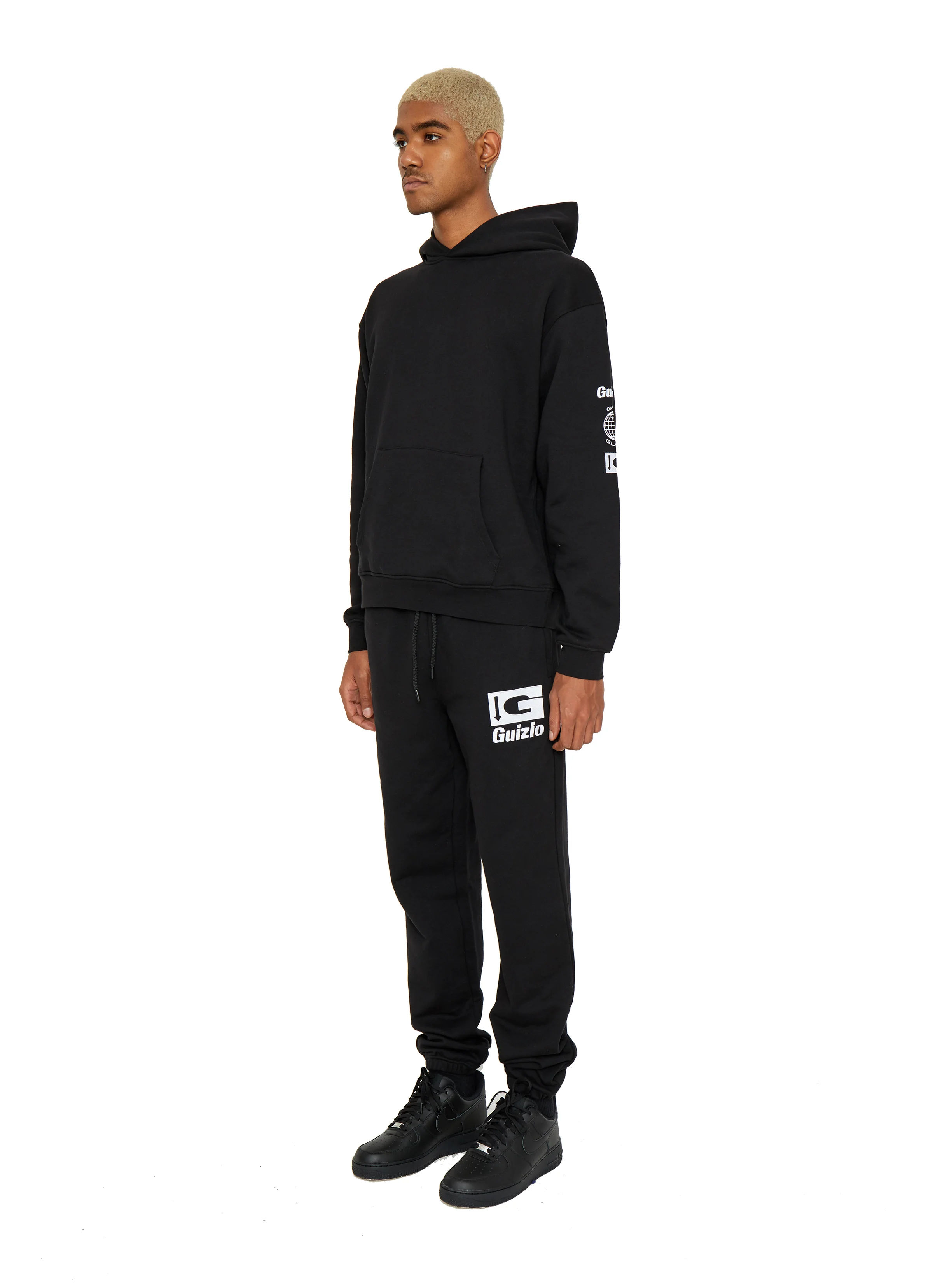 GUIZIOGLOBAL_Black_1_1.jpg