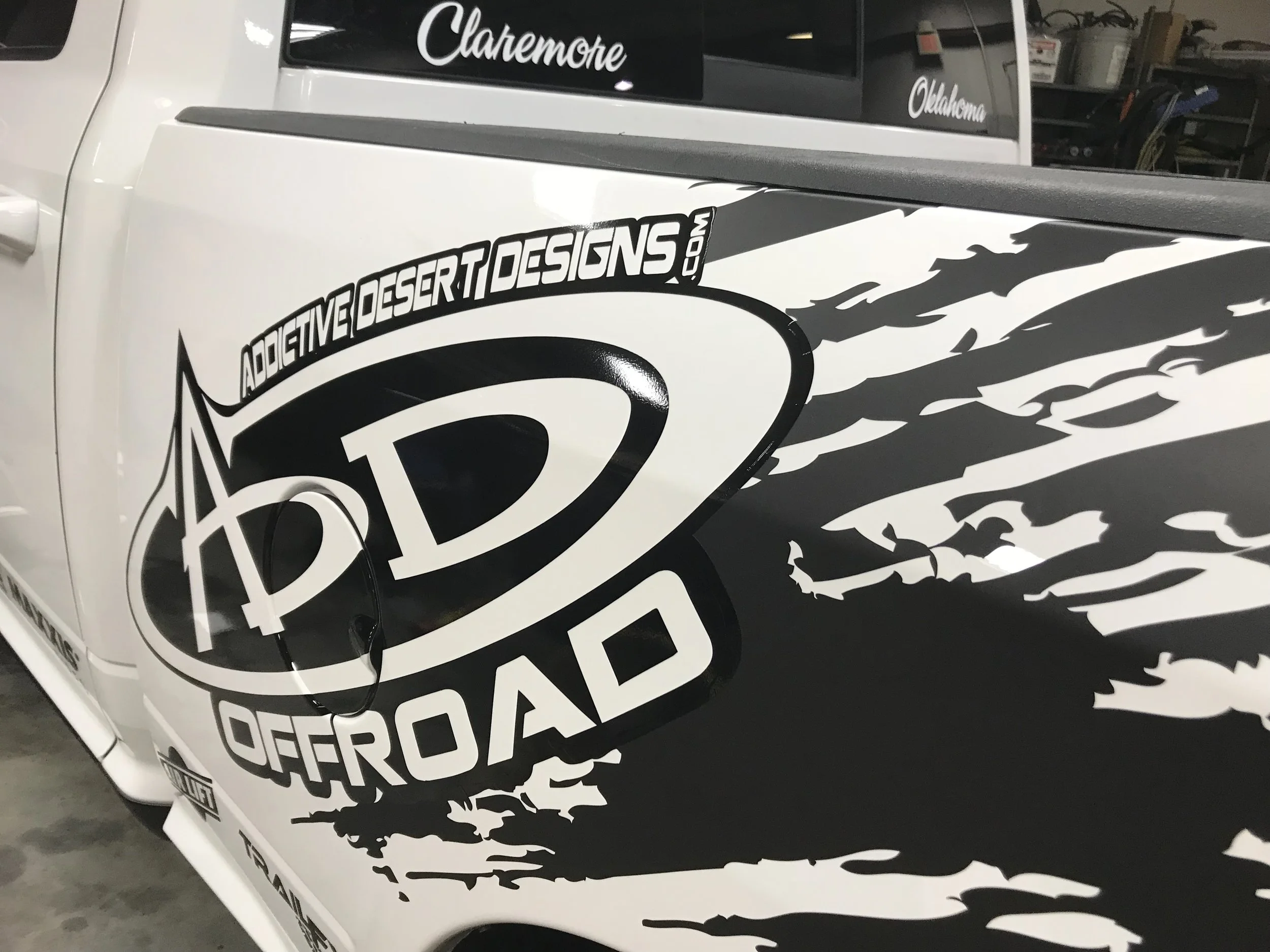 Auto Definitions + Addictive Desert Designs Build