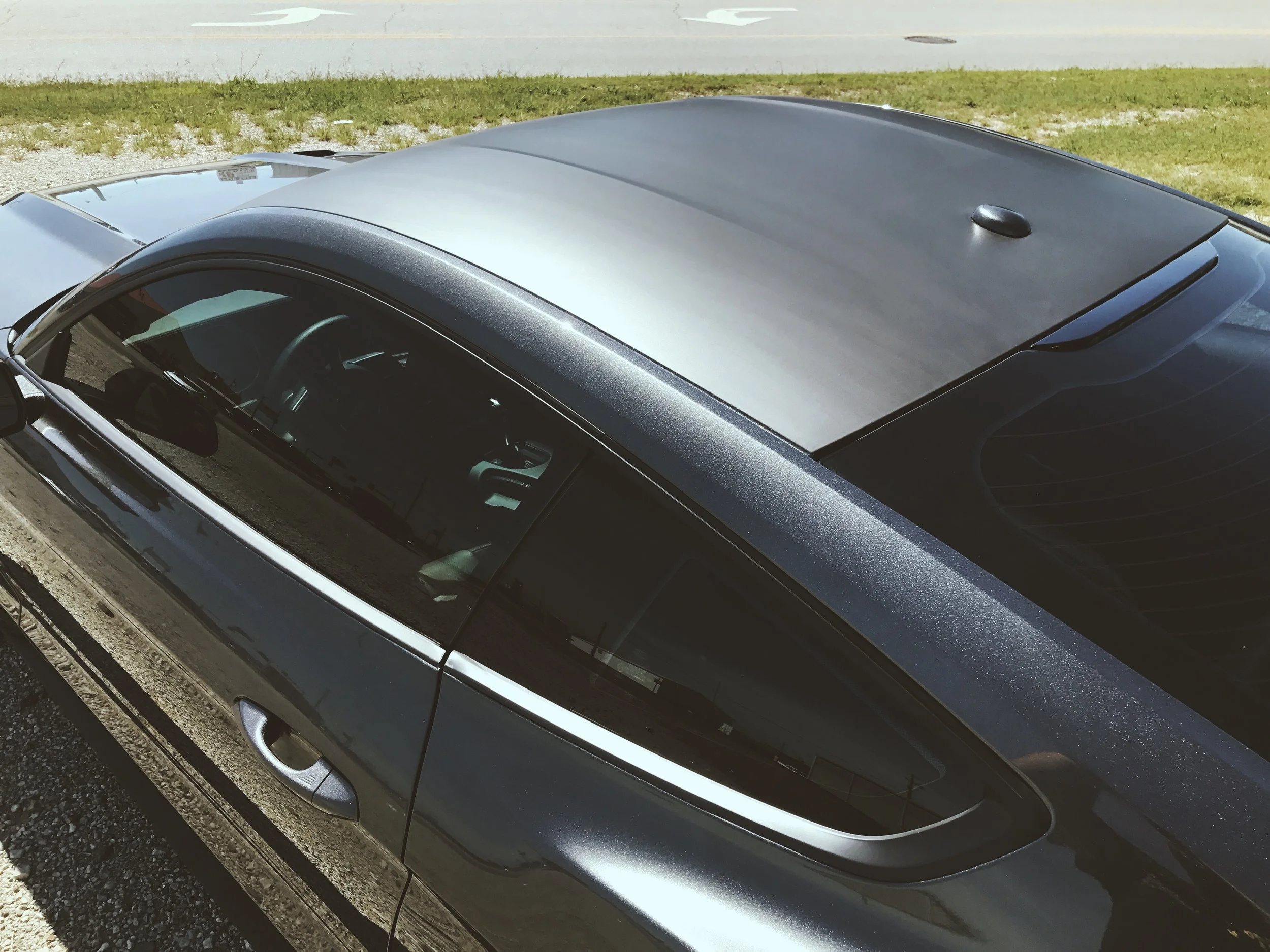 Ford Mustang - Matte Black Roof