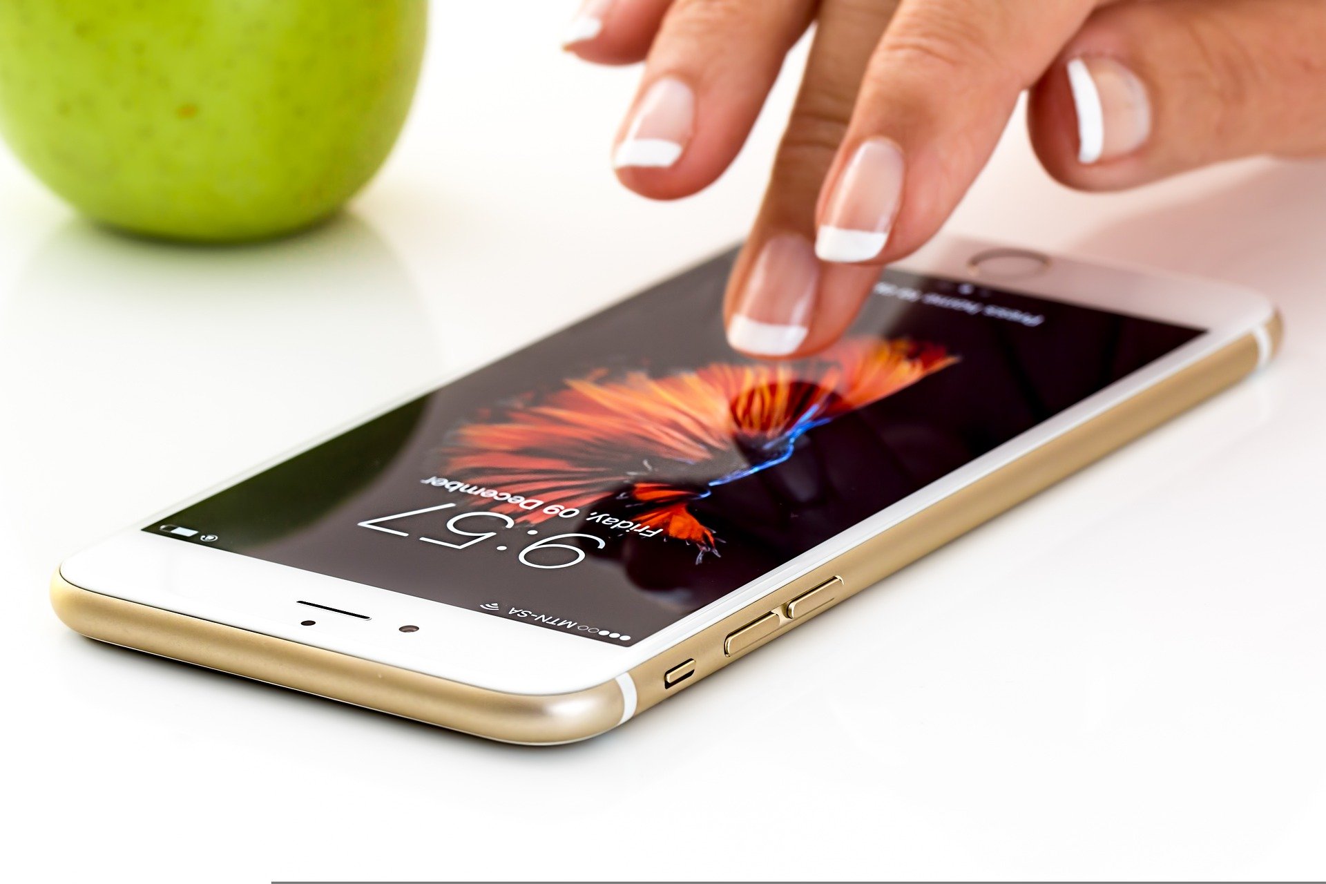 Apple may launch the iPhone 14's satellite SOS feature outside of the US and Canada sooner than anticipated.
