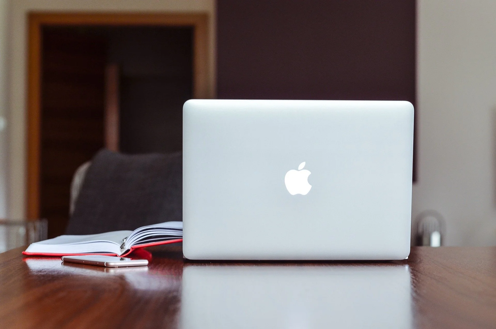According to reports, Apple is shifting some of its MacBook manufacture from China to Vietnam.