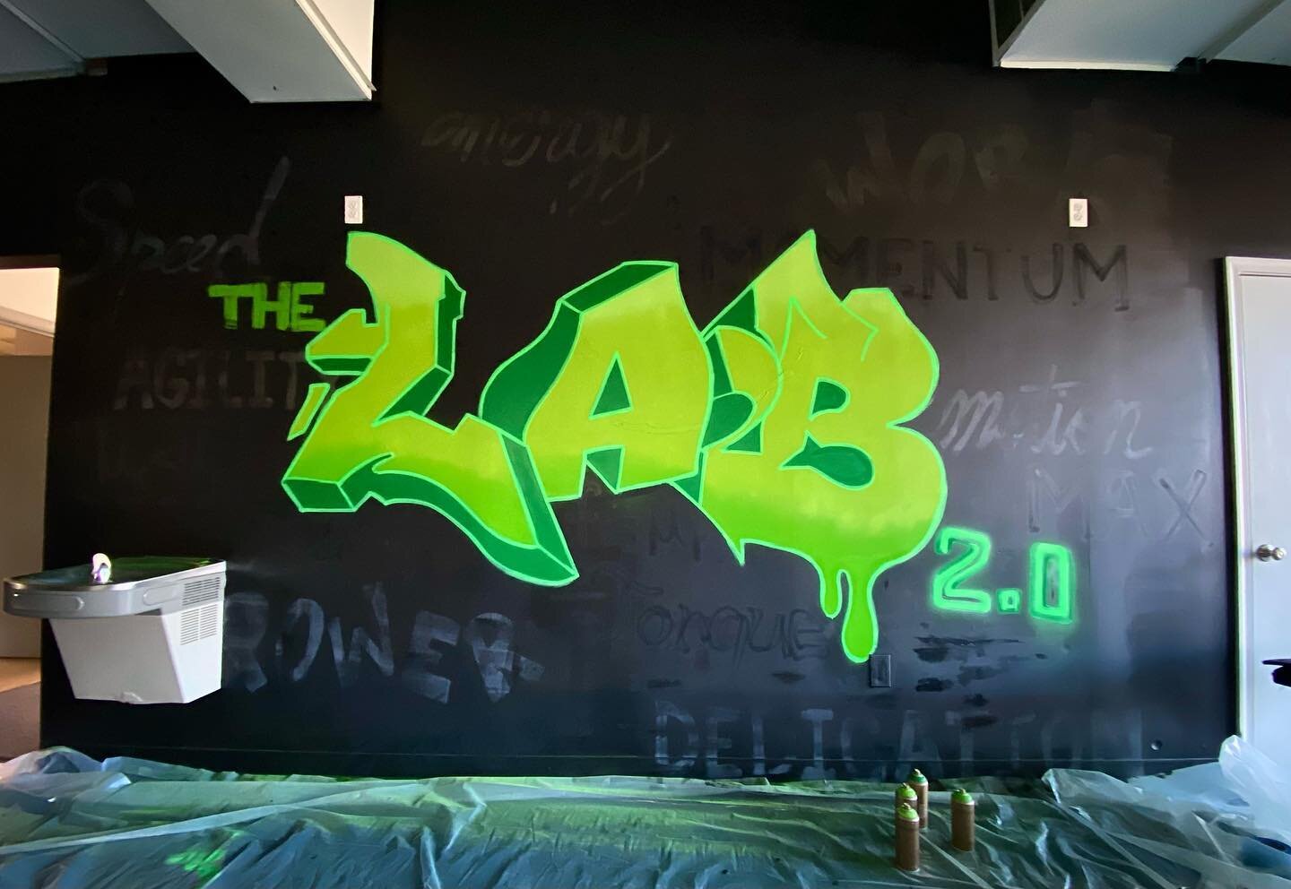 The Lab 2.0 spraye &amp; graffix for @trainertrae33 new @xplosiveperformance gym. Thank you for the opportunity(s).
.
#graffiti #graffitiart #art #artist #gym #gymart #mural #gymmural #muralist #thelab #graphicdesign #logo #illustrator [#EnterTheAye]