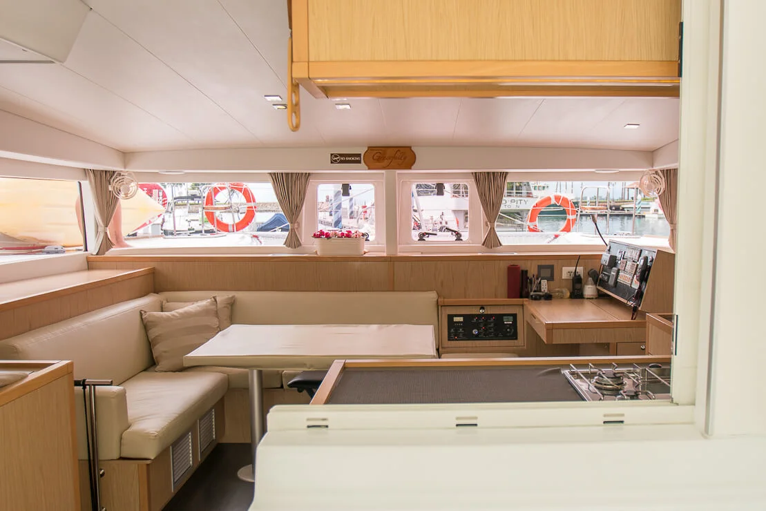 1 Interior - media_582f392f9d000000.jpg