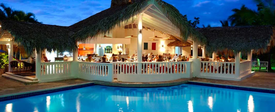 AIP_Restaurants__Bars_G4.jpg