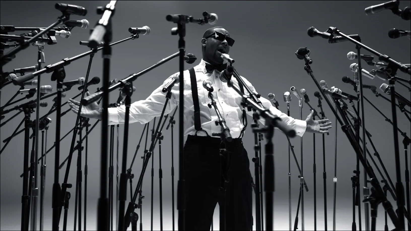RKelly_a.jpg