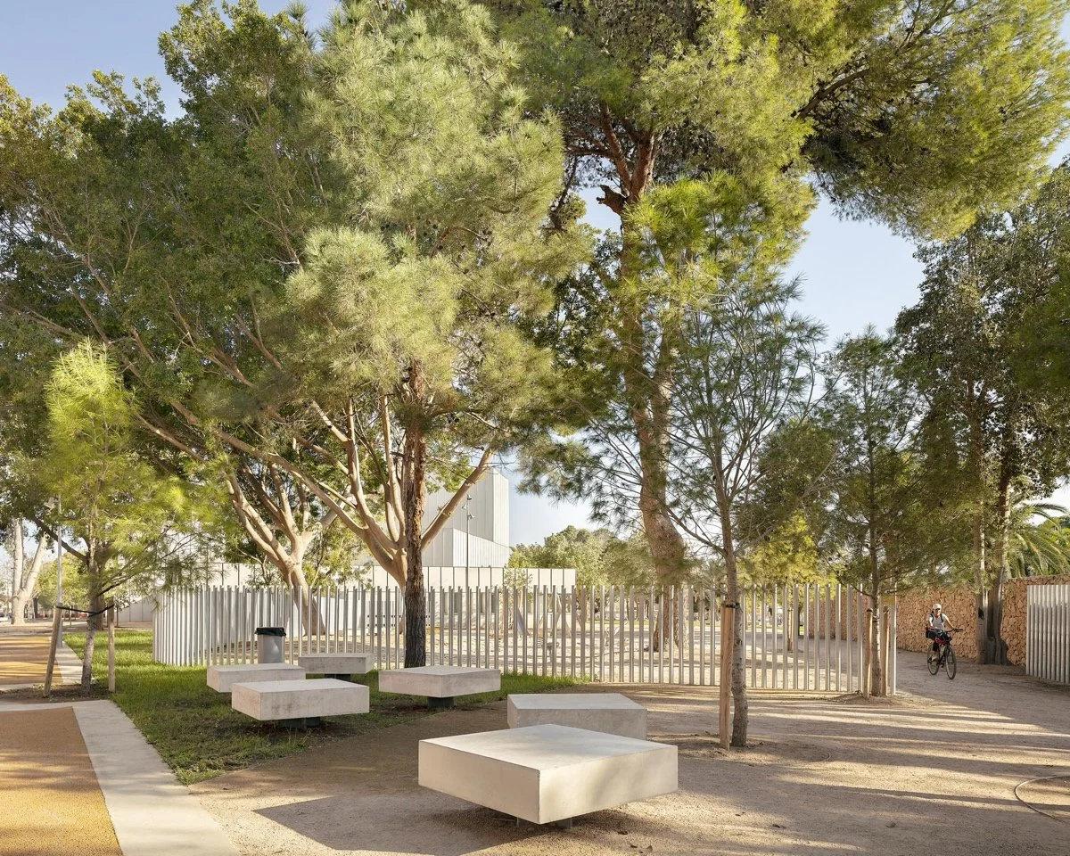 阿尔曼萨公园（Almansa Park）