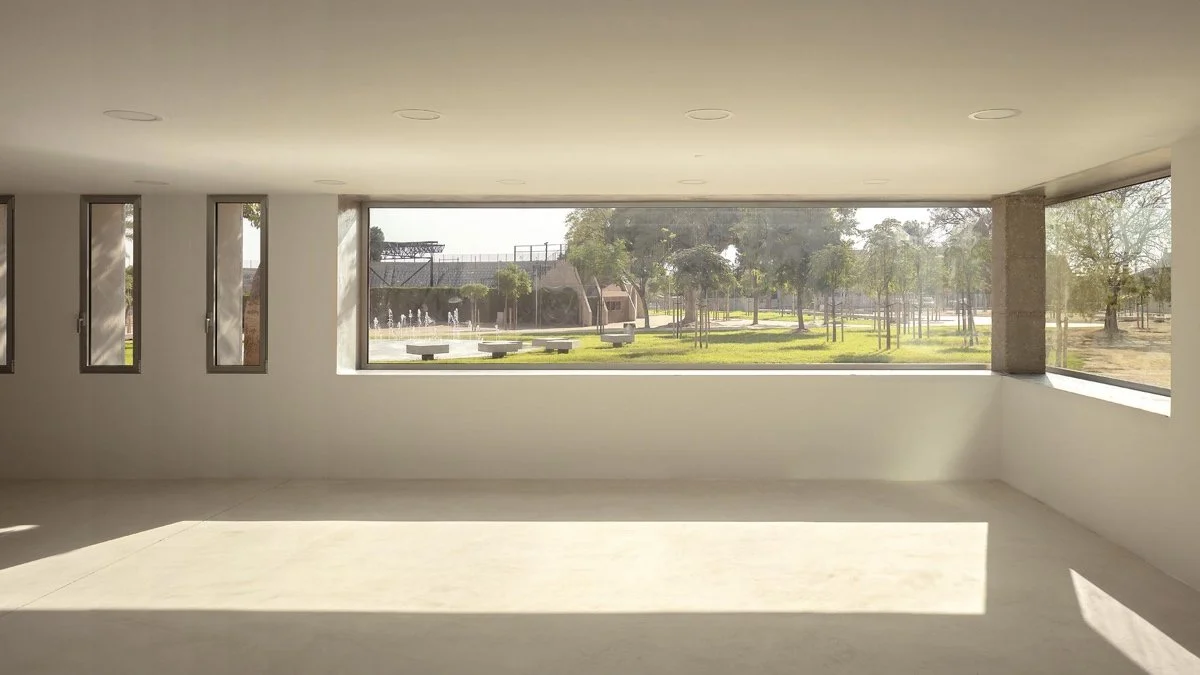 阿尔曼萨公园（Almansa Park）