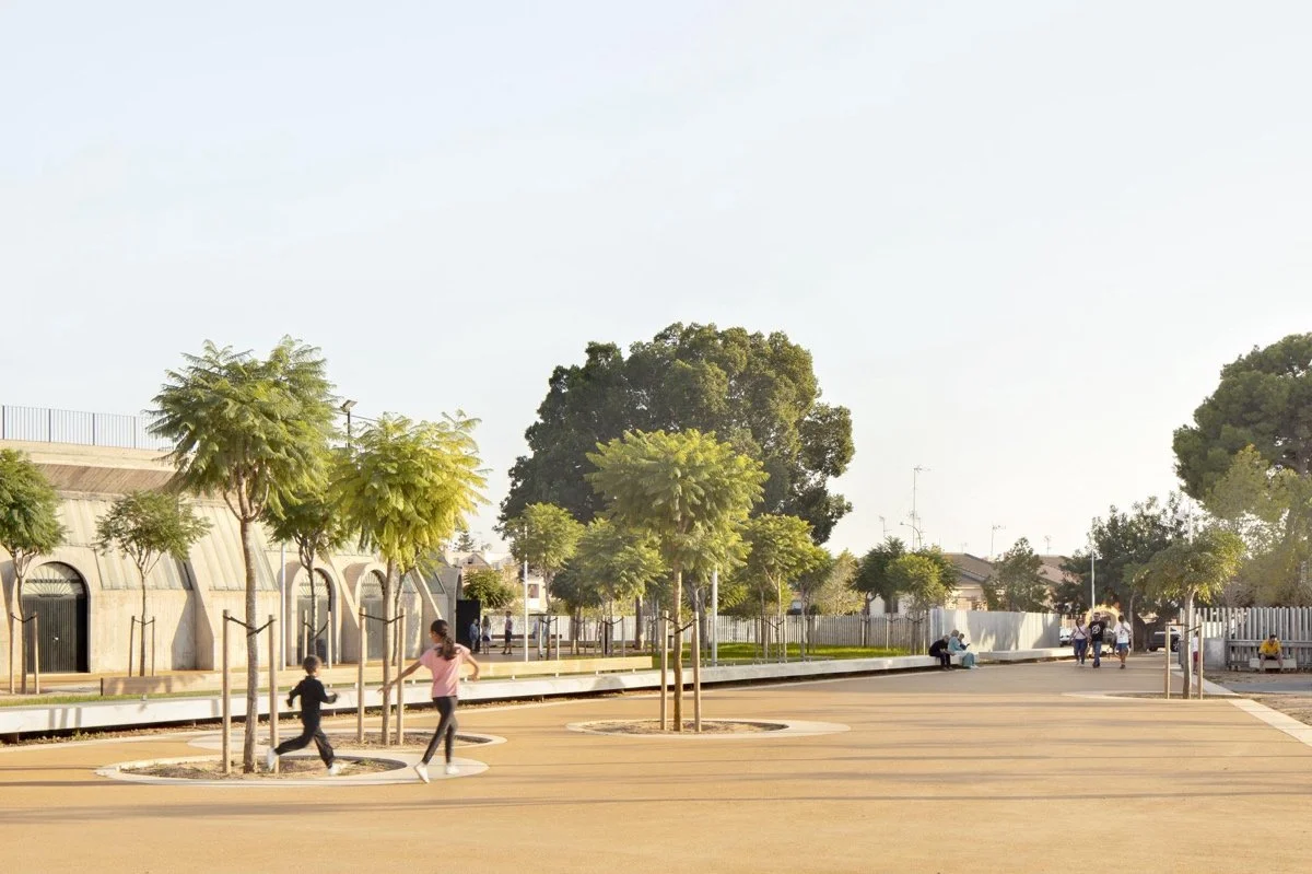 阿尔曼萨公园（Almansa Park）