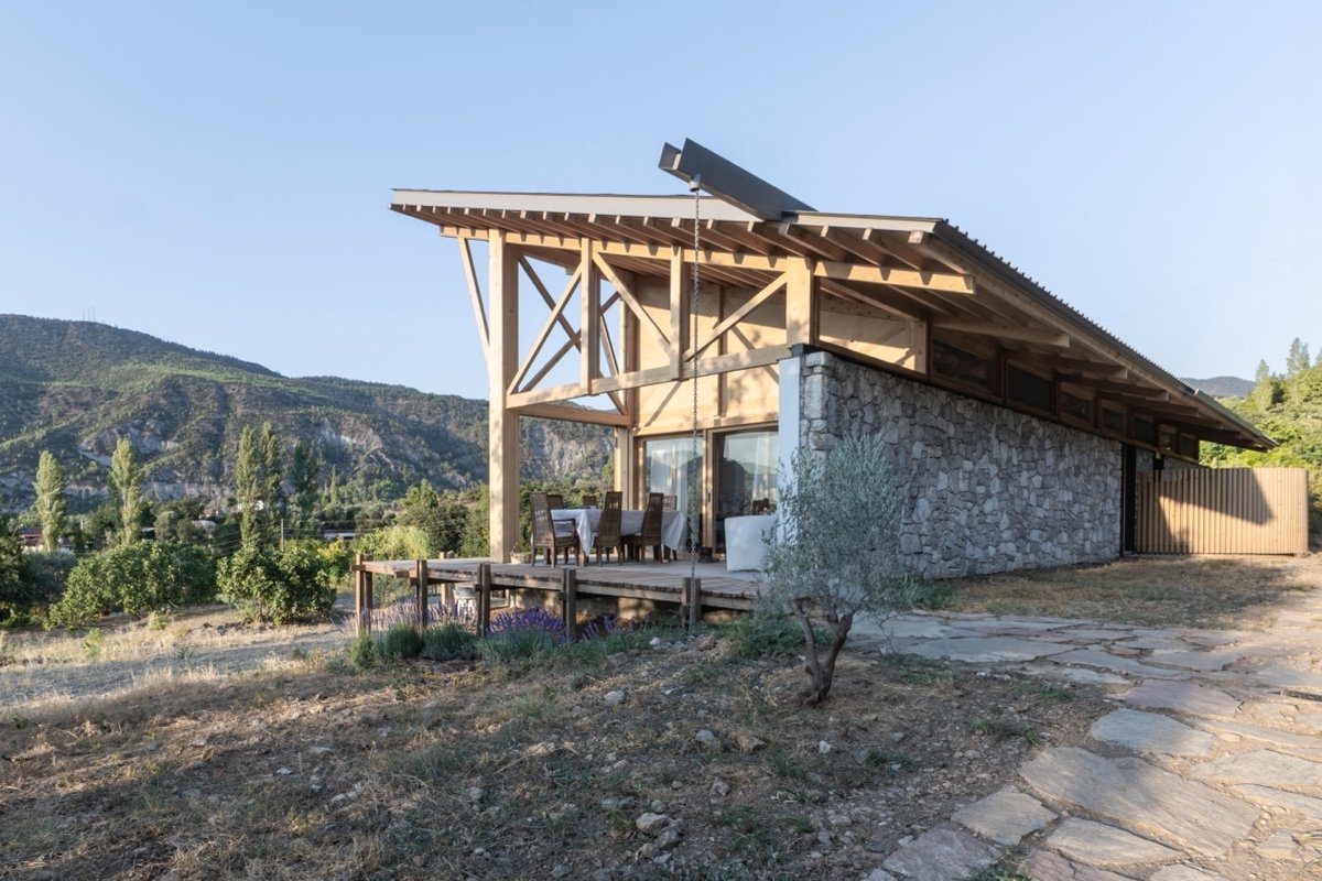 双面住宅（Two-Face House）