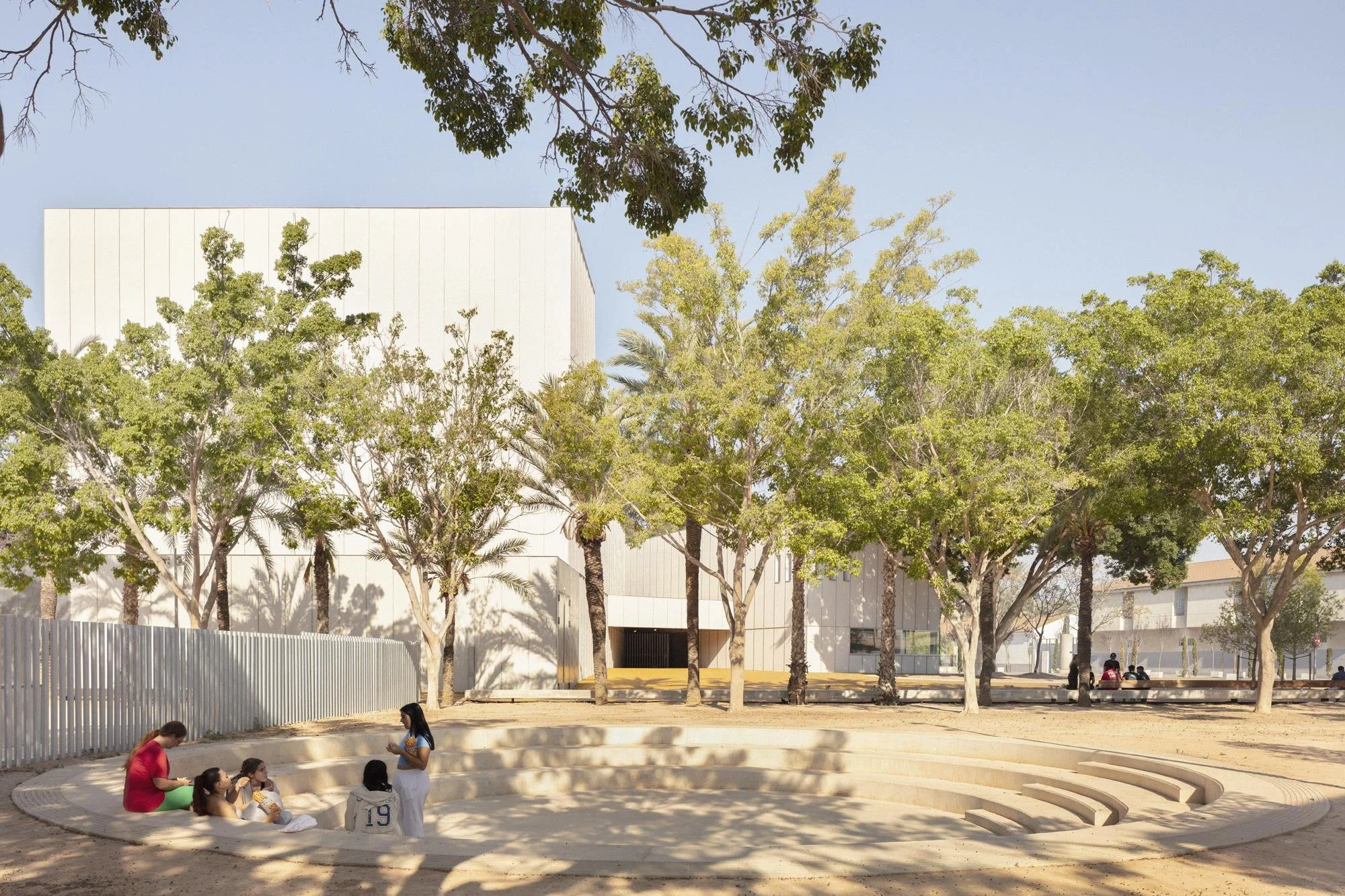 阿尔曼萨公园（Almansa Park）