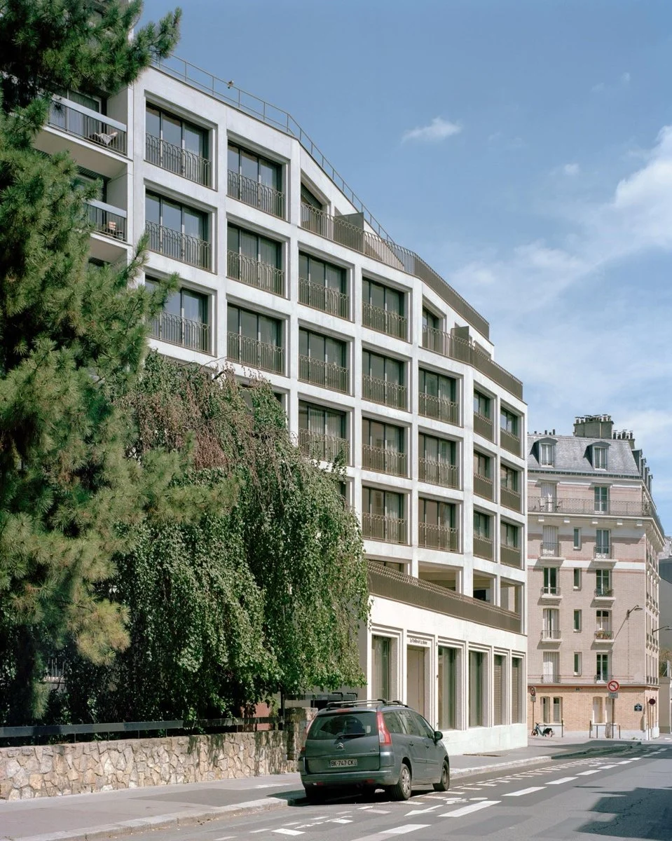 达罗·拉西仁展馆和玛德琳·佩莱蒂青年住宅（Dareau La Sirène Pavilion and Madeleine Pelletier Youth Residence）