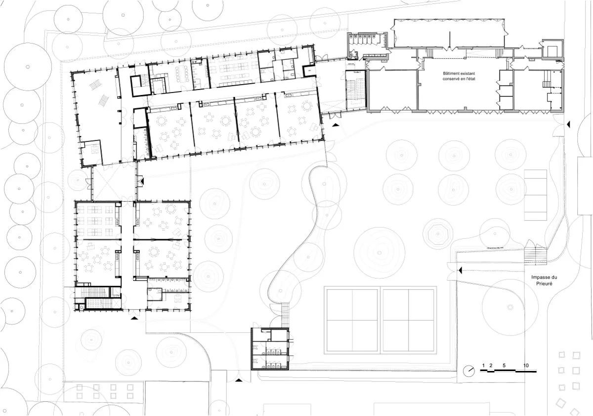 紫罗兰学校集团（Les Violettes school group）