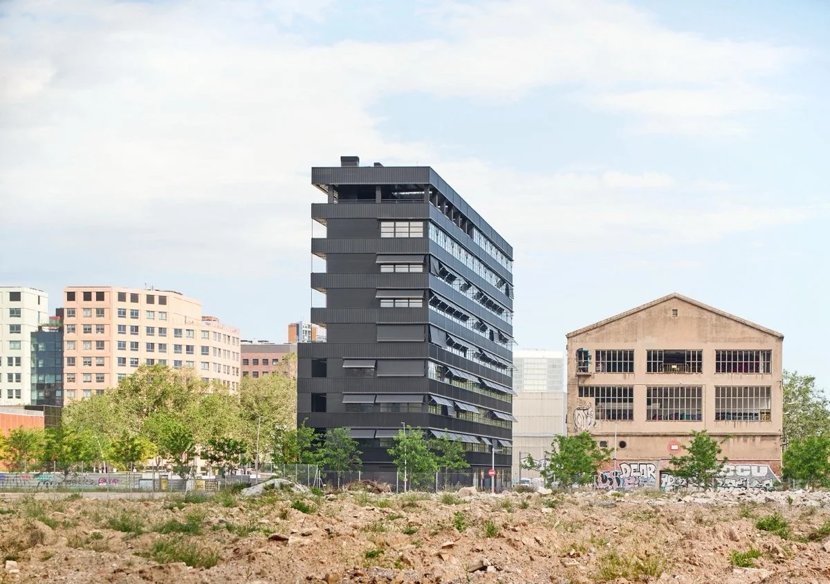 工业化社会住宅单元（INDUSTRIALISED SOCIAL HOUSING UNITS）