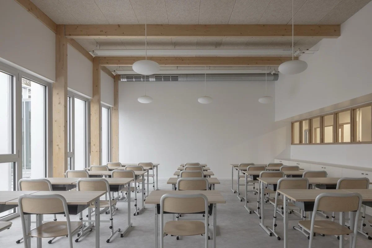 紫罗兰学校集团（Les Violettes school group）