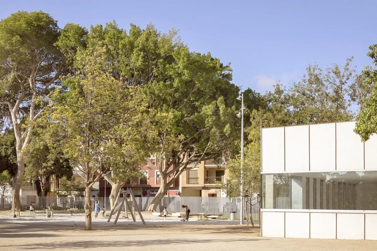 阿尔曼萨公园（Almansa Park）