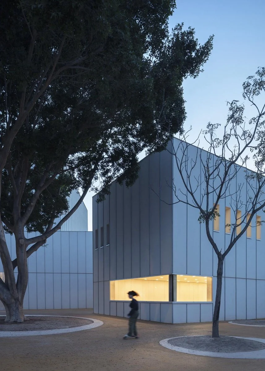 阿尔曼萨公园（Almansa Park）