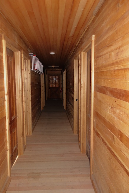 The Inn has a long hallway, from which are many rooms with bunk beds for the mountain climbing-skiing enthusiasts.