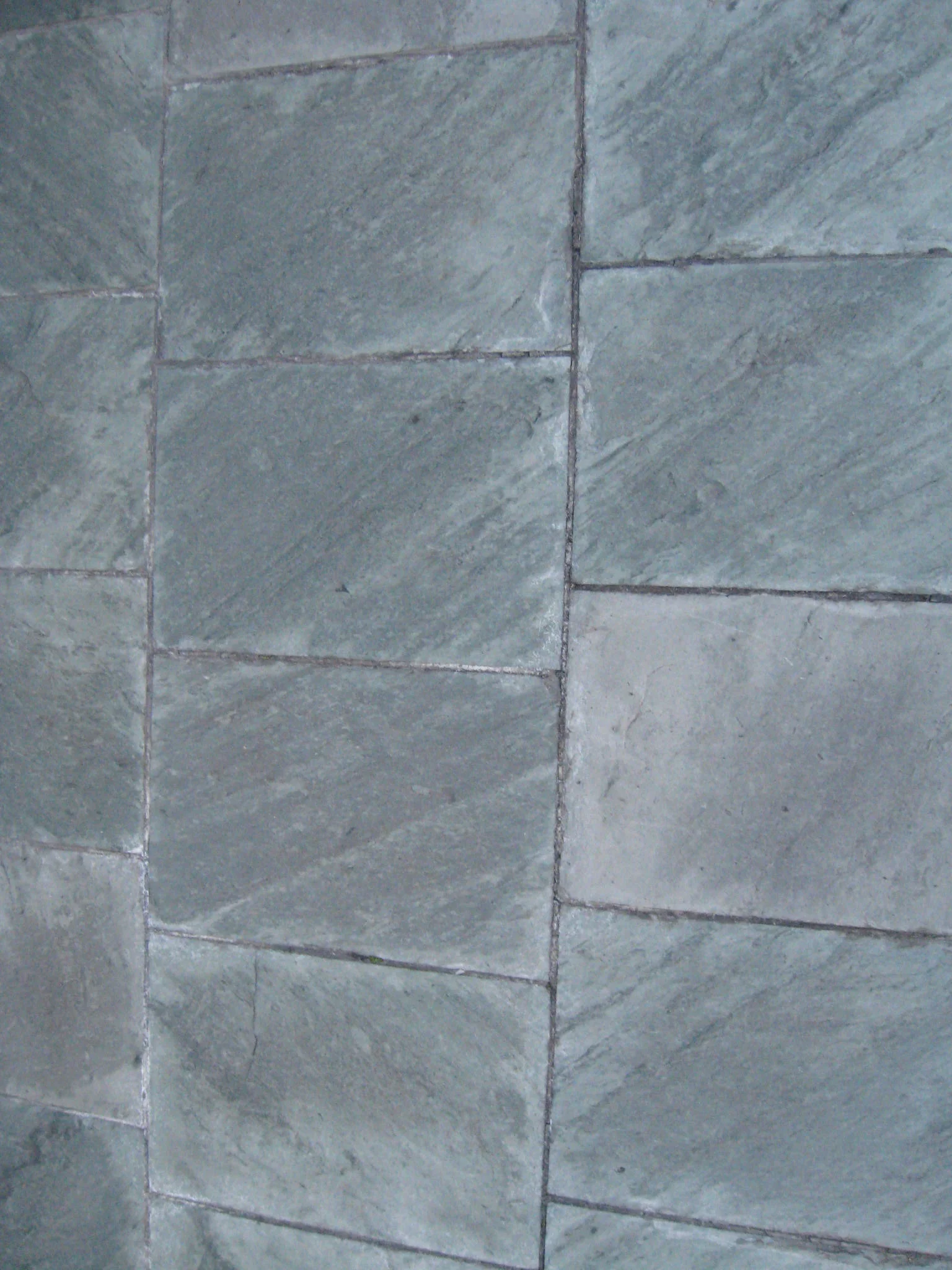 3.2.1.1 Standard Plaza slate floor.JPG