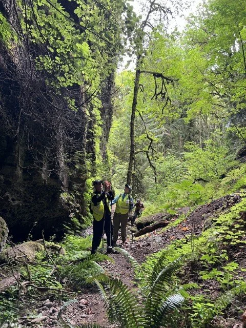  GSOC hikers marvel at this little gem bathed in green light. 