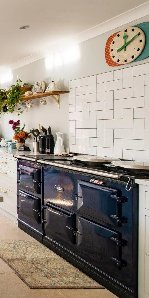 Essex Kitchen 08pintrtrdtpinetrest.jpg