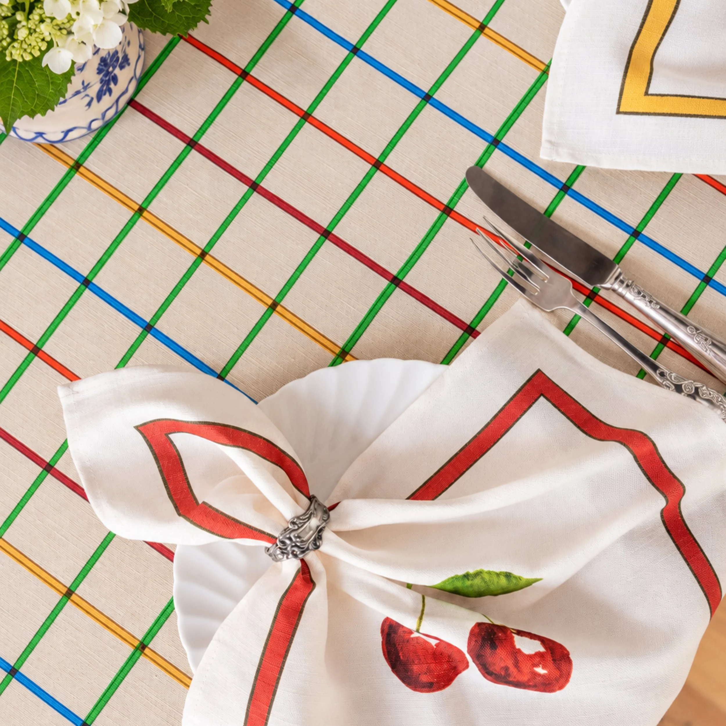 AllotmentGinghamTablecloth4.png