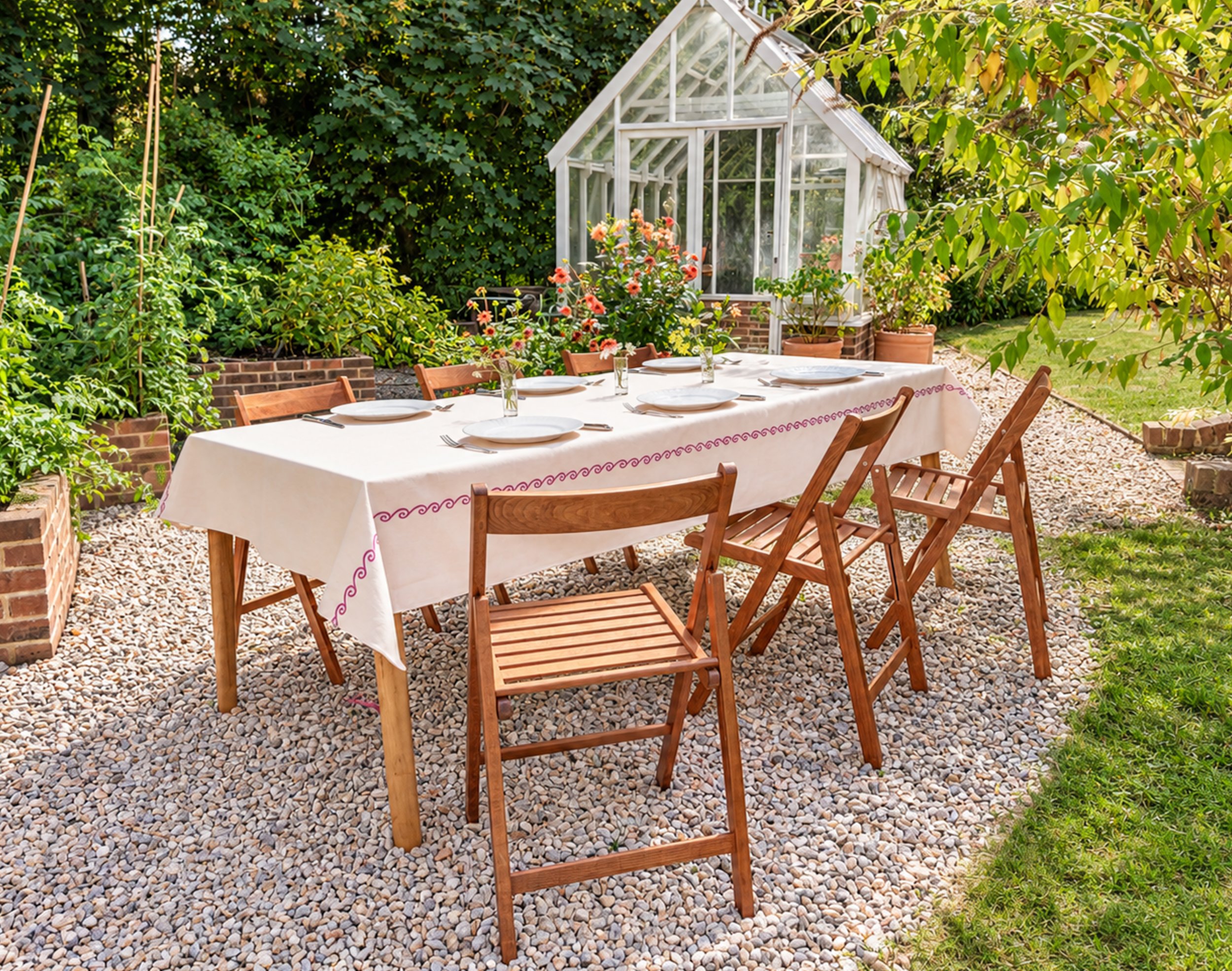 Wiggle Tablecloth