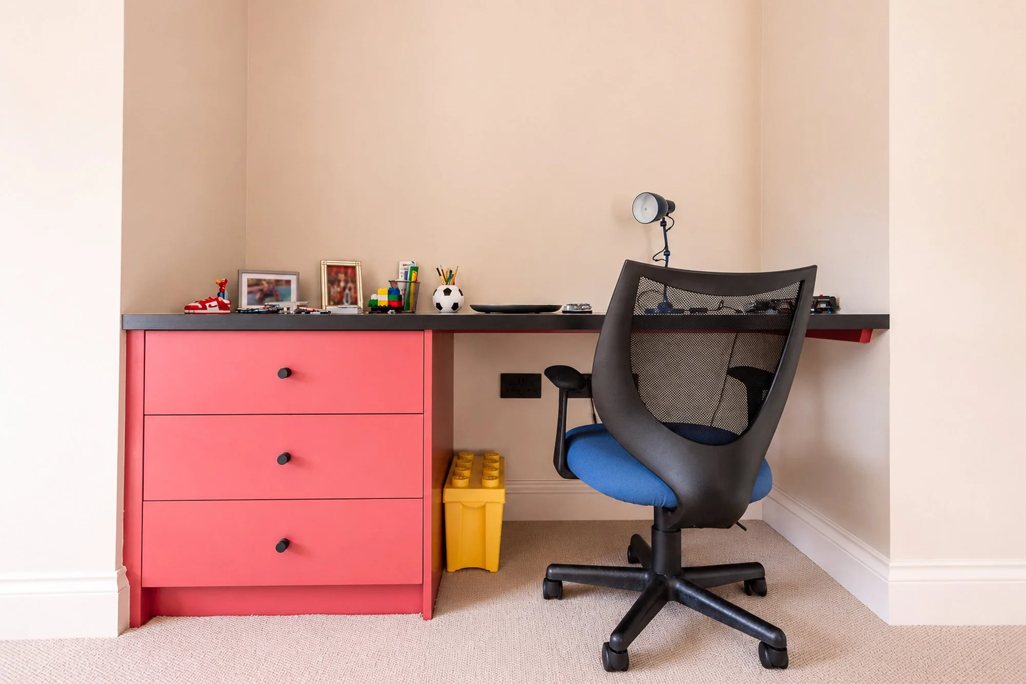 Childrens Bedroom