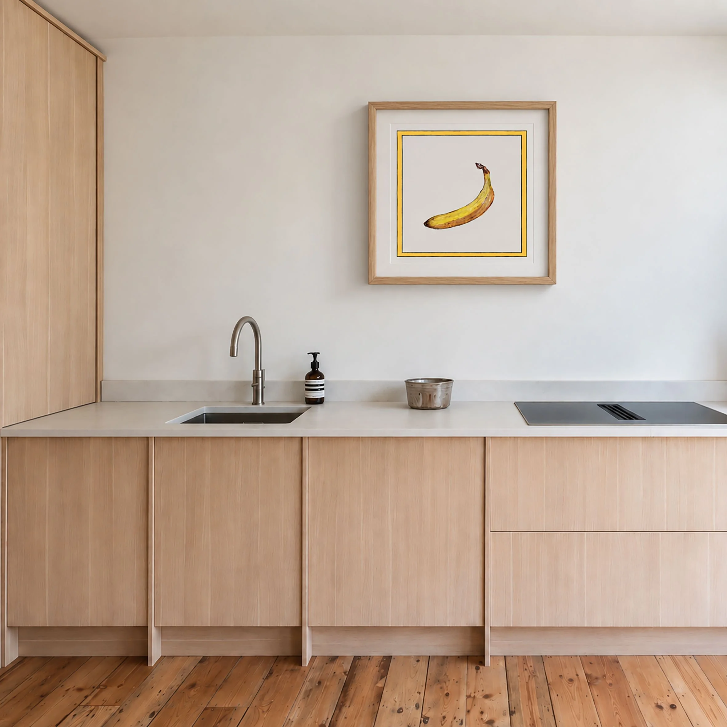 A-BANANA-PRINT_on-the-wall_for-web_plain-image-.jpg