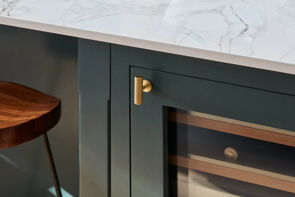 Fulham Kitchen, Bar, Larder and Book Shelf — Herringbone House