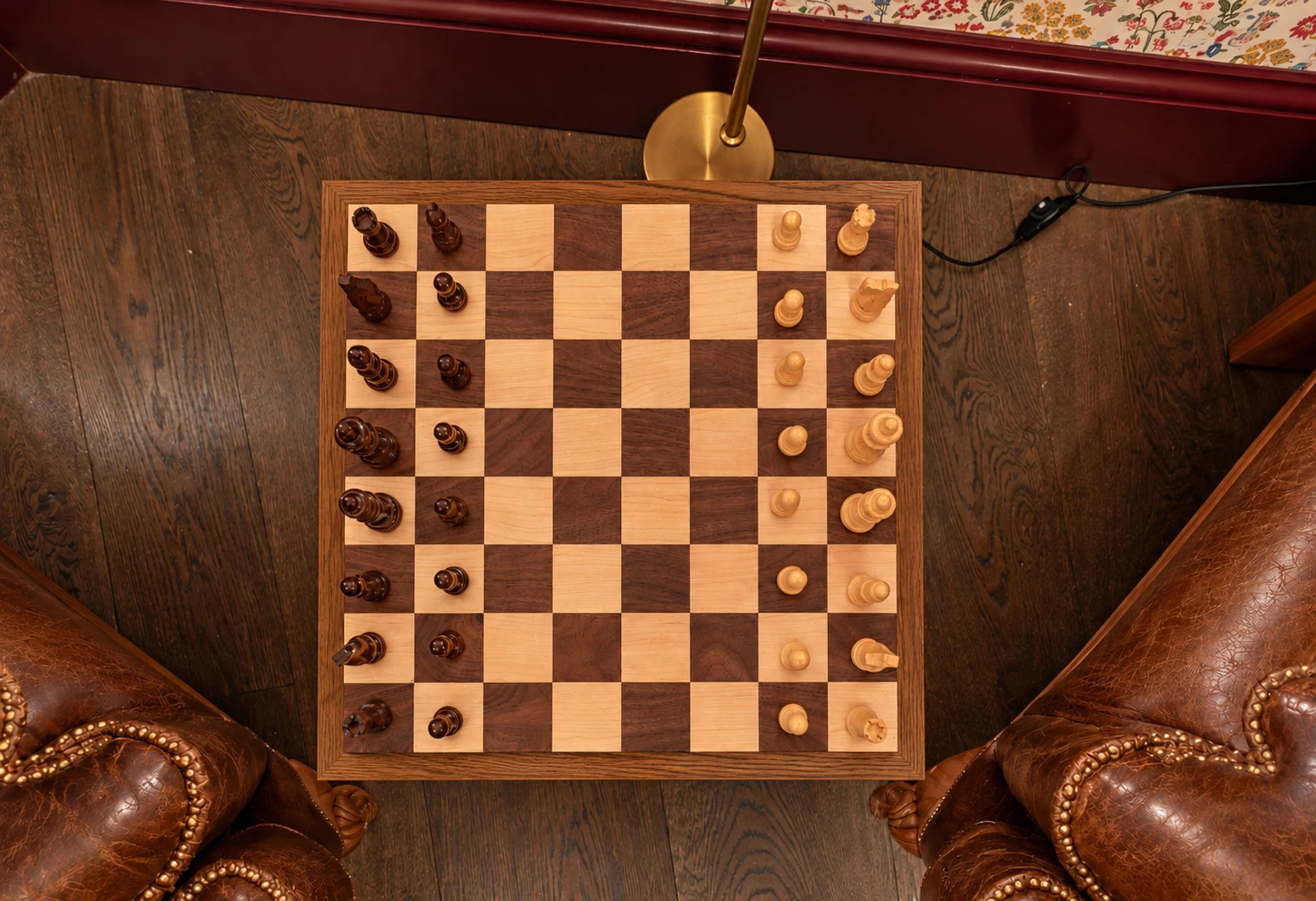 ChessTable12_cleaned.jpg