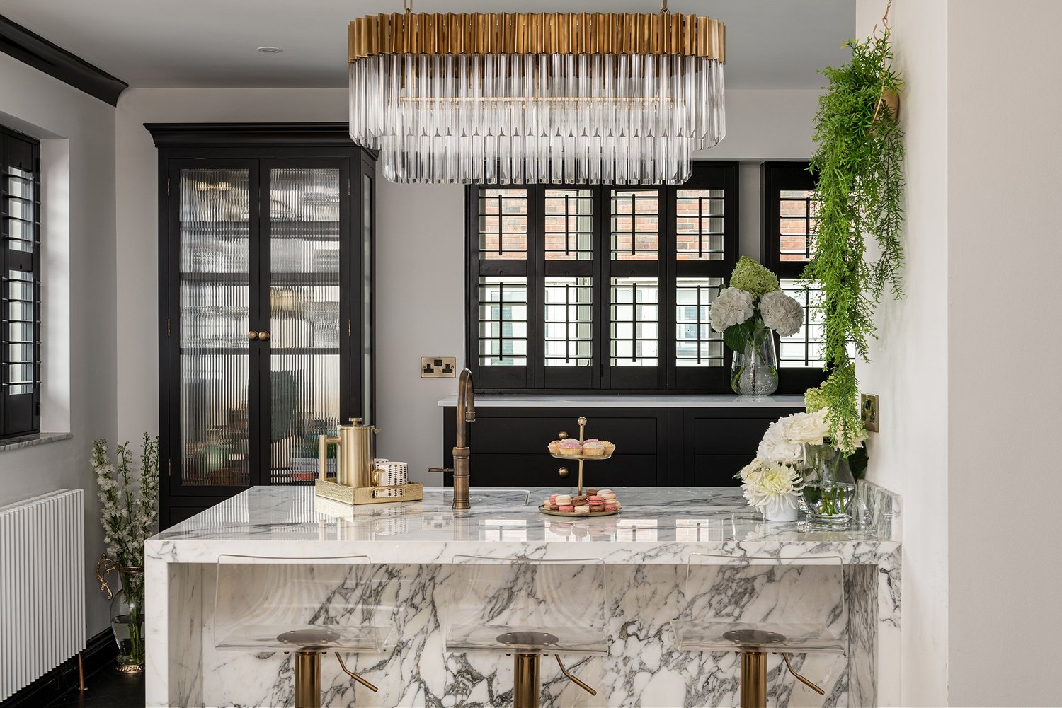 Canterbury Townhouse kitchen and Bar — Herringbone House
