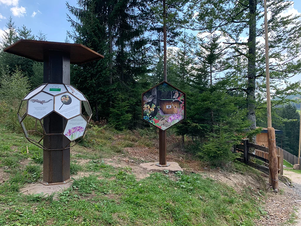 Bienenwald Gummer Schild Nr. 2