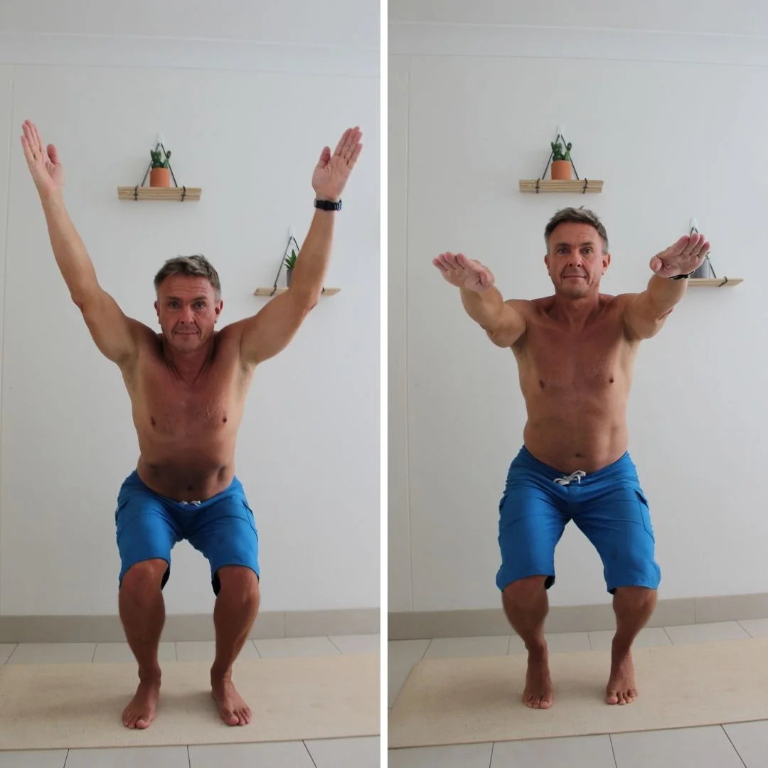 SQUATS - KEEP KNEE OF MIDDLE TOES