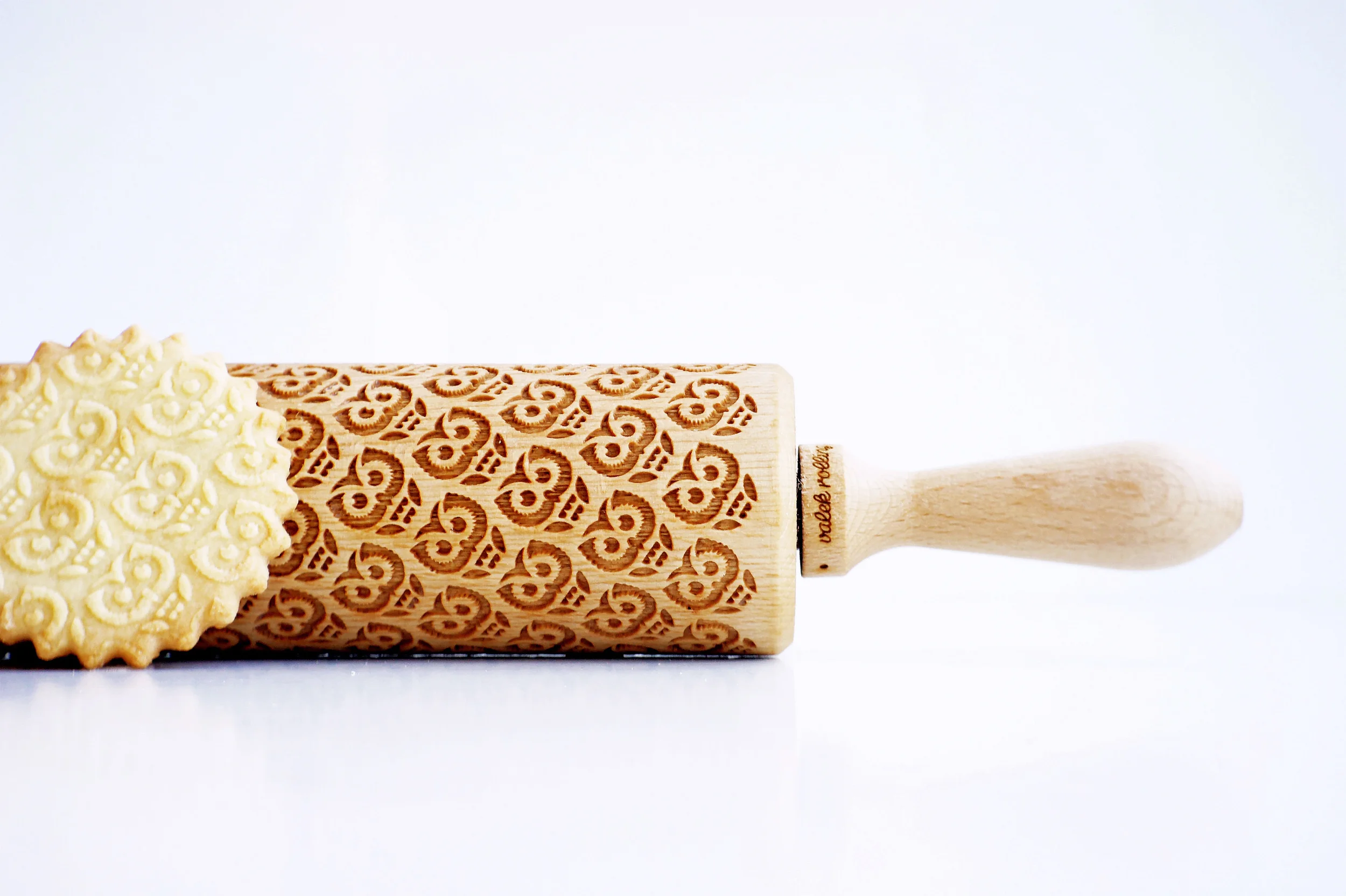 owl rolling pin, flower folk daisy pattern on a cookies, folklore flowers, camomile flower, gift, best gifts for woman, best gifts for anniversary christmass unique gifts