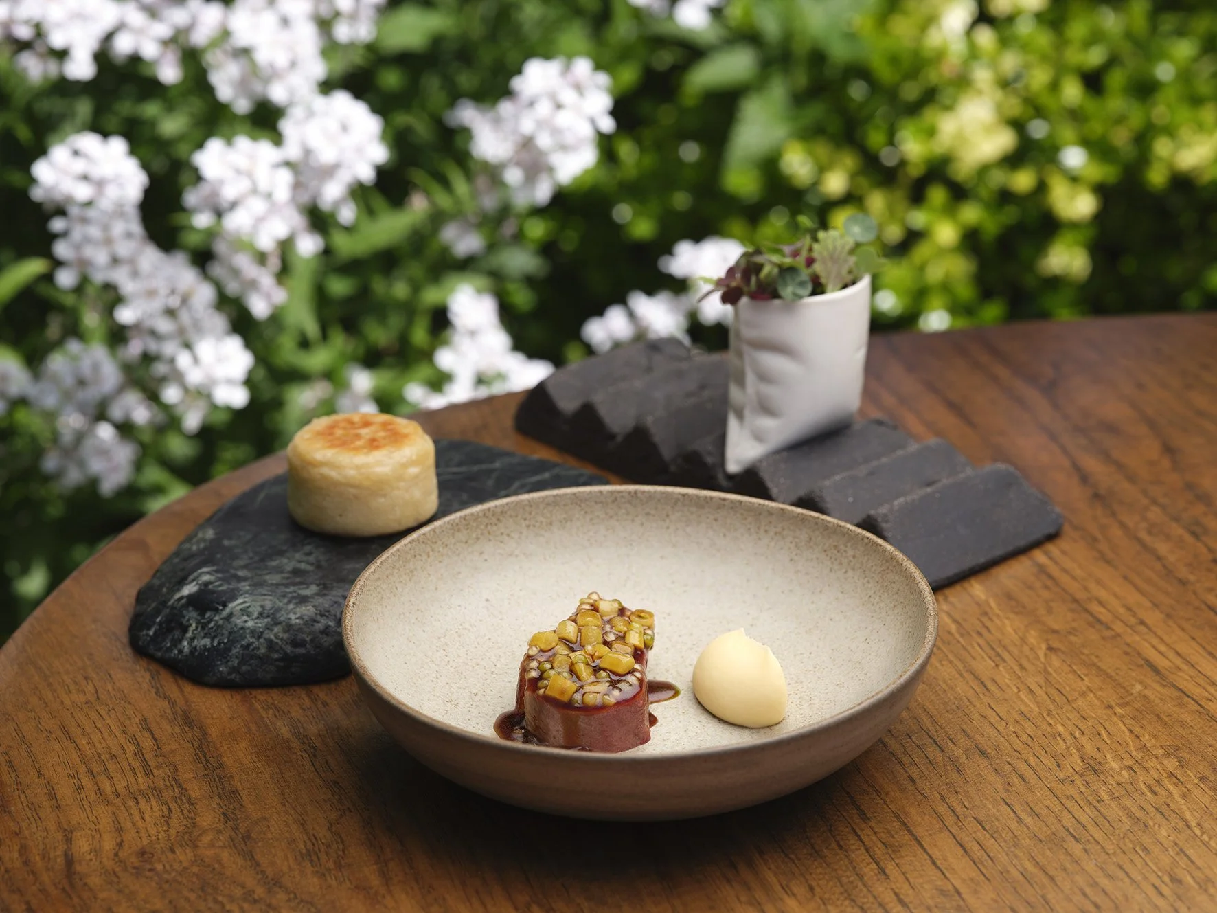 Restaurant L'Enclume (photo Cris Barnett) (5) lite.jpg