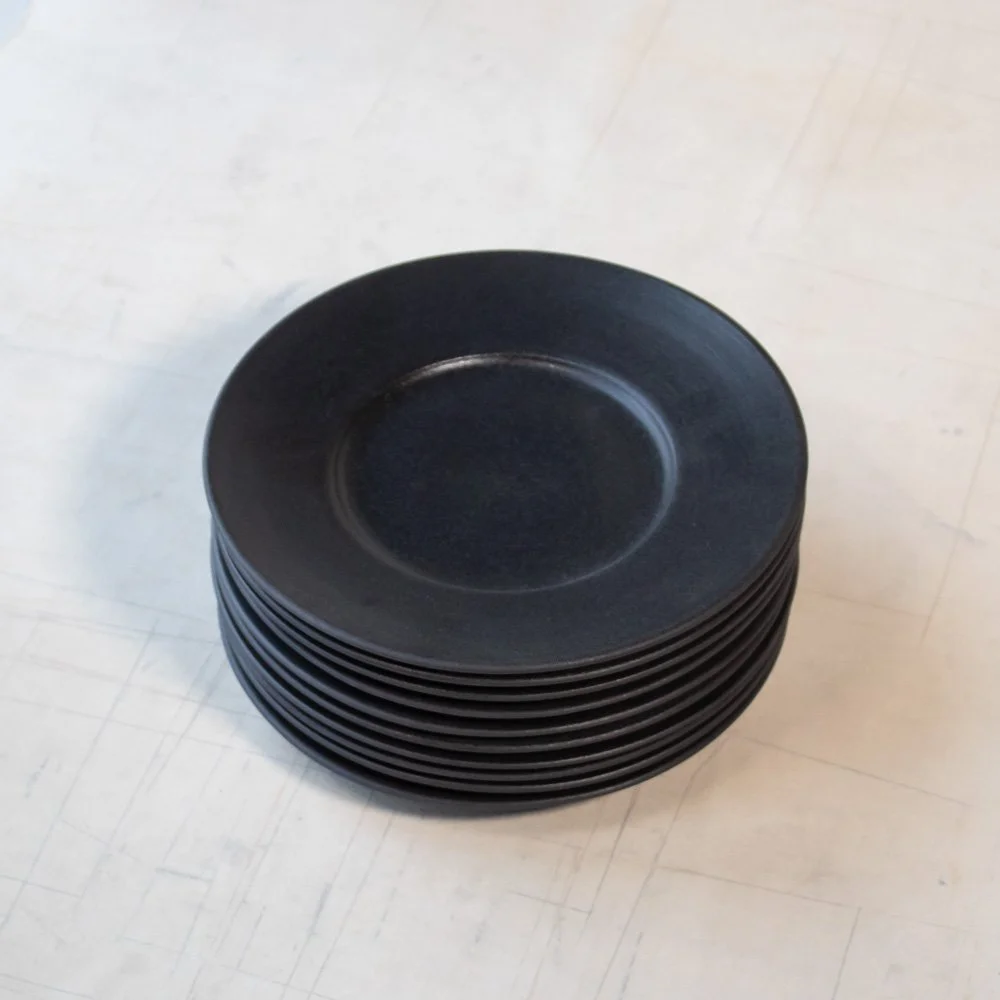 Set of 10 Rim plates - diameter 26 cm