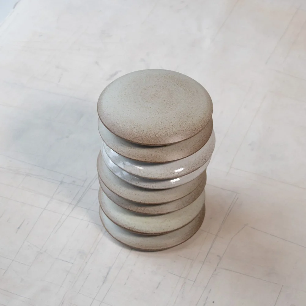 Set of 8 Pastill plates - diameter 14,5 cm