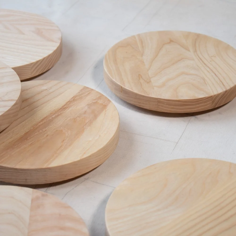 Set of 8 Ask wooden plates - diameter 17 cm