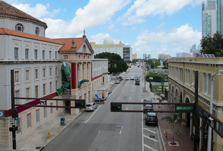 Wide-Full-Street-View-2-SMALL-TEST_905.jpg